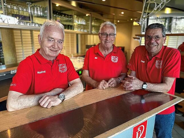 Bild 23: Große Resonanz und strahlende Gesichter bei der Sportlerehrung in Friedrichshafen