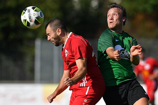 Bild 11: SV Herten rettet ein 1:1 gegen den FC Wallbach &ndash; und wir haben Bilder!
