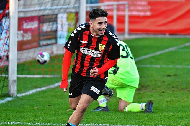 Bild 10: Spitzenreiter FSV Rheinfelden gelingt nur ein 1:1 gegen den SV 08 Laufenburg &ndash; und wir haben die Bilder!