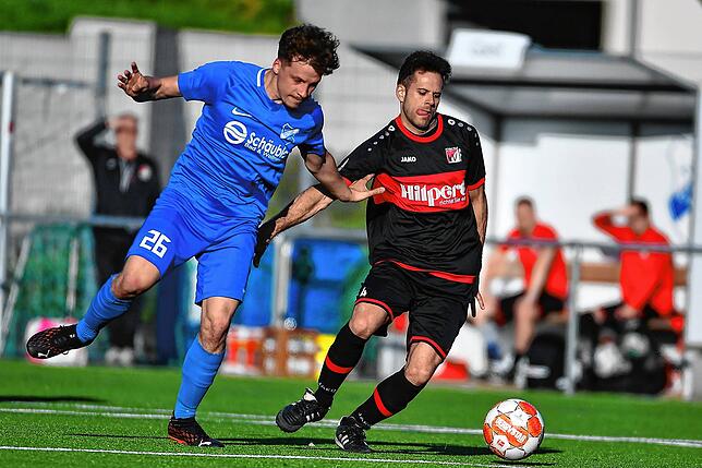 Bild 13: TuS Efringen-Kirchen gleicht in letzter Minute zum 3:3 gegen FC RW Weilheim aus &ndash; wir haben Bilder!