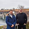 Nicht nur die Übernachtungszahlen freuen Manuel Elis, Fachbereichsleiter Soziales, Bildung und Kultur, und Tourismus- und ...