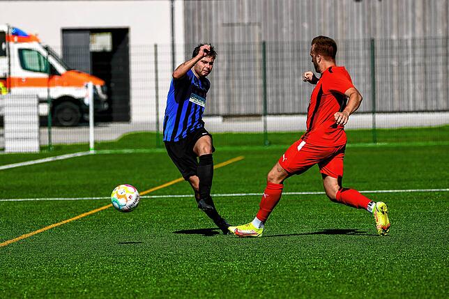 Bild 39: TuS Binzen dreht beim 4:3 gegen die SG FC Wehr/Brennet das Spiel &ndash; und wir haben Bilder!