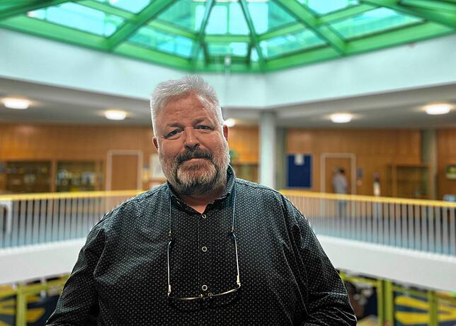 Daniel Grupp ist stellvertretender Schulleiter der Claude-Dornier-Schule.
