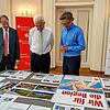 Die Jury bei der Kür der besten Vereinsprojekte des Jahres 2024 am Amtssitz des Regierungschefs in Stuttgart (von links): Arendt Gruben, ...