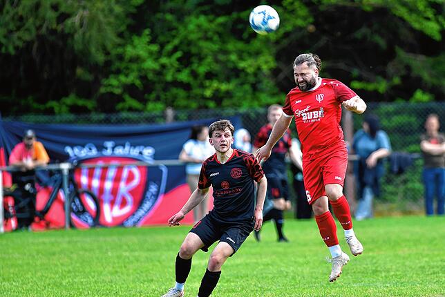 Bild 21: Elf Tore! Unsere Bildergalerie vom 6:5-Erfolg des VfB Villingen gegen den FC Löffingen