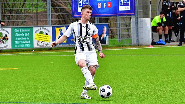 Perfekter Moment: Nach drei Riesenchancen für den FC Schönau knackte Kapitän Timo Glattacker &ndash; hier ein Archivbild &ndash; den ...