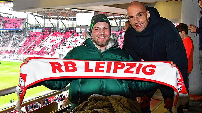 Danke RB Leipzig: Der Bad Säckinger Ruwen Faller (rechts), seit Dezember 2018 als Athletiktrainer beim sächsischen Bundesligisten hat ...