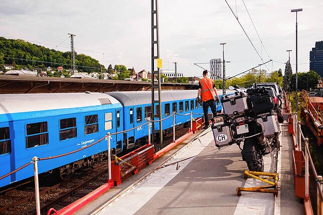 Bild 5: Gute Nachrichten: Mehr Sicherheit für Badegäste und mit dem Autozug an die Nordsee