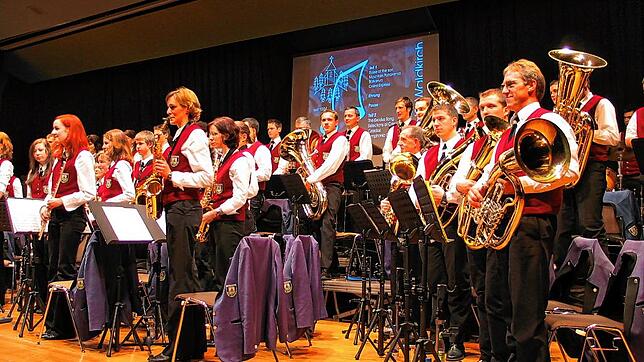 Zu den Höhepunkten des Jahres zählt das Jahreskonzert, das seit 2010 in der Waldshuter Stadthalle ausgerichtet wird.