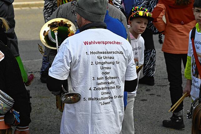 Bild 14: Die schönsten Bilder: Urnauer Fasnet mit politischer Botschaft