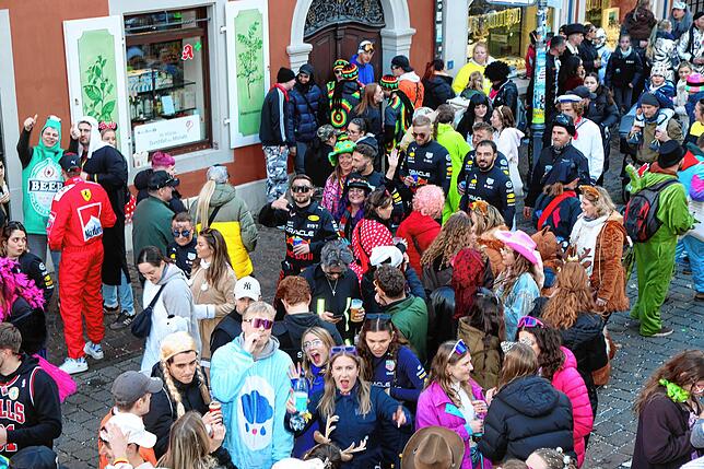 Bild 3: Konstanzer Straßenfasnacht 2025: Wenn die Altstadt zur Partyzone wird - Hier die schönsten Bilder!