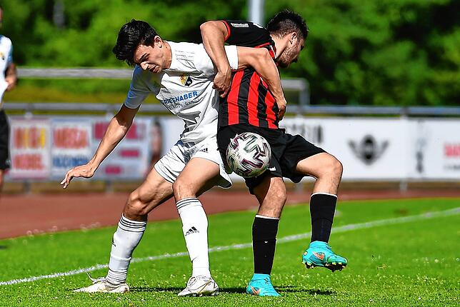 Bild 7: FSV Rheinfelden gewinnt beim SV 08 Laufenburg mit 3:1 &ndash; und wir haben Bilder!