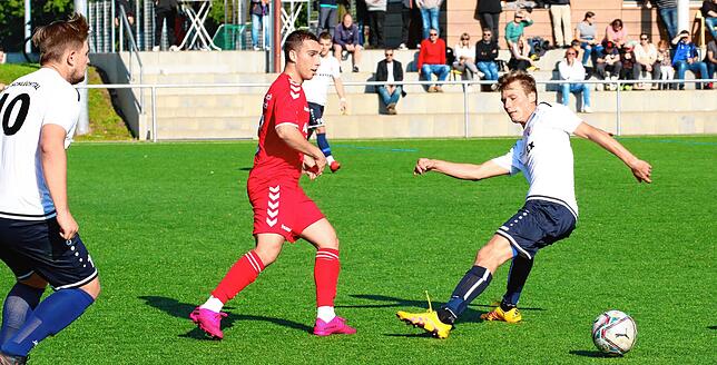 Bild 22: FV Lörrach-Brombach U23 feiert beim 3:0 gegen den FC Schlüchttal seinen zweiten Sieg in Folge &ndash; und wir haben die Bilder