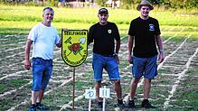 Frank Thum, Heinrich und Yannick Thum markierten das Feld, auf welchen Kuh Kiel den Siegerfladen in Rekordzeit fallen ließ. Dies war das ...