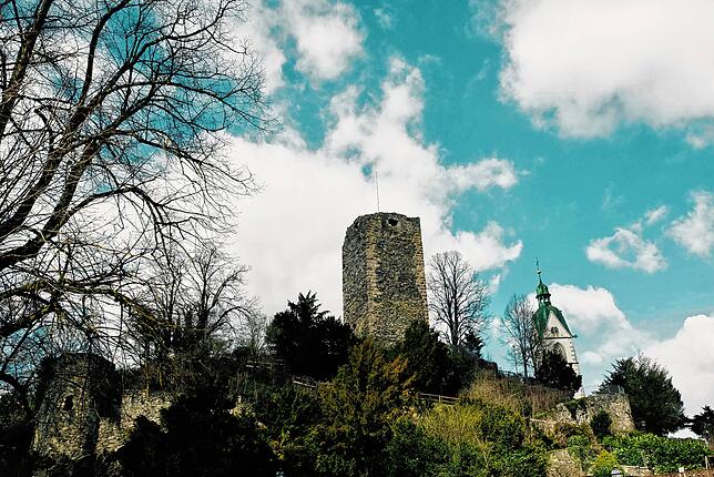 Der Laufenburgrer Schlossberg ist offizieller Dienstsitz des Burgschreibers. Wohnen und Leben soll er jeweils sechs Wochen bei ...