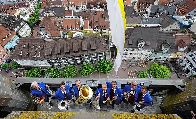 Bild 2: Bilder vom Hochamt des Radolfzeller Hausherrenfestes auf dem Marktplatz