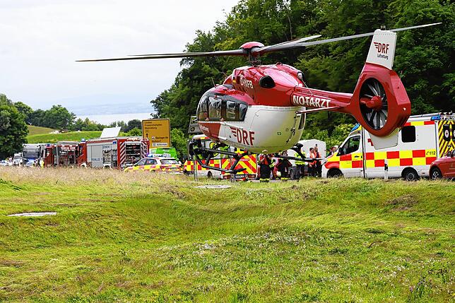Drei Rettungshubschrauber waren im Einsatz, darunter zwei Maschinen aus der Schweiz.