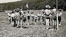 Das erste Sommerlager des neu gegründeten Stammes St. Clemens war im August 1965 die Teilnahme am Lager des Bezirks Hochrhein auf der ...