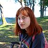 Jessi Weigelt am Ufer des Bodensees beim Campingplatz Klausenhorn, auf dem sie einen Großteil ihrer Kindheit verbracht hat und der für ...