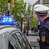 Die Singener Polizei im Einsatz in der Innenstadt.