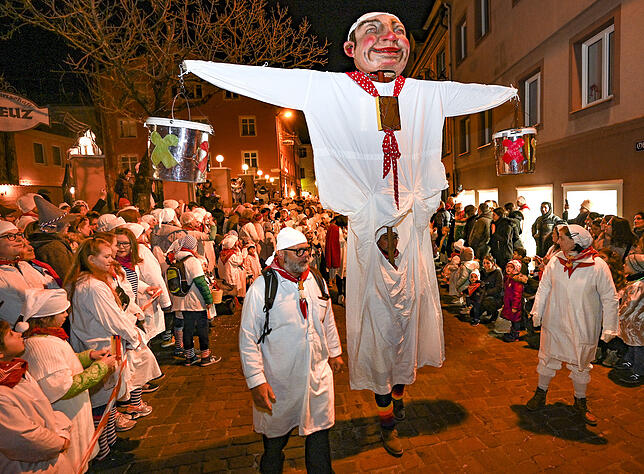 Bild 18: So schön war der Hemdglonkerumzug in Radolfzell &ndash; mit Videos!