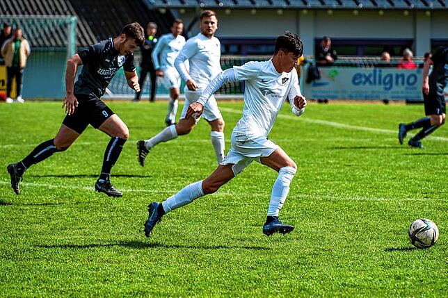 Bild 23: SV Waldhaus besiegt den SV Rheintal glatt mit 4:0 &ndash; und wir haben Bilder!