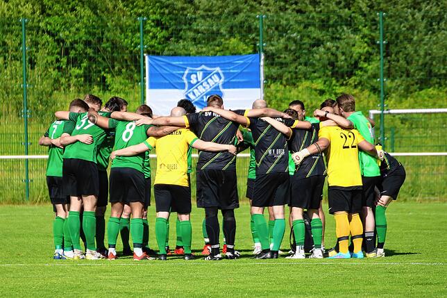 Bild 3: SV Herten II gewinnt Spitzenspiel beim SV Karsau mit 2:0 &ndash; und wir haben Bilder!