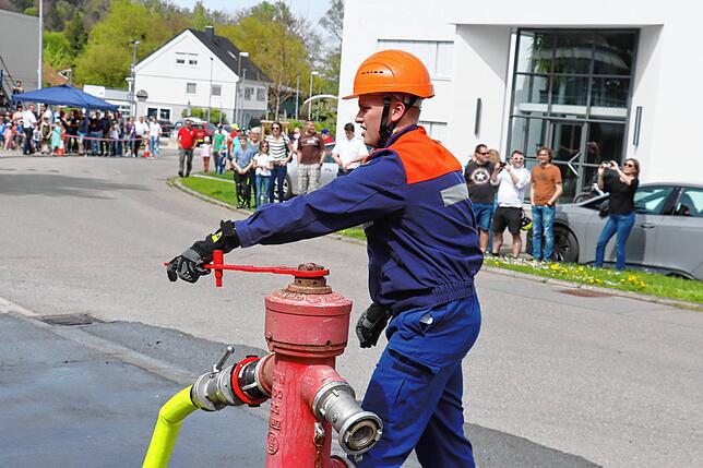 Bild 21: Bilder von der Gesamtübung der Jugendfeuerwehr Radolfzell und den Ortsteilen