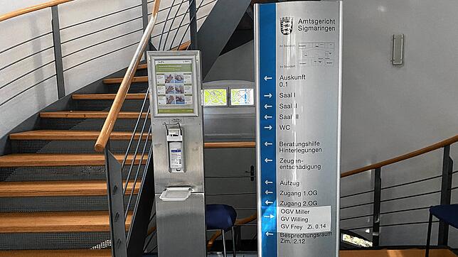 Im Amtsgericht Sigmaringen musste sich ein 71-jähriger Mann wegen gefährlicher Körperverletzung verantworten.