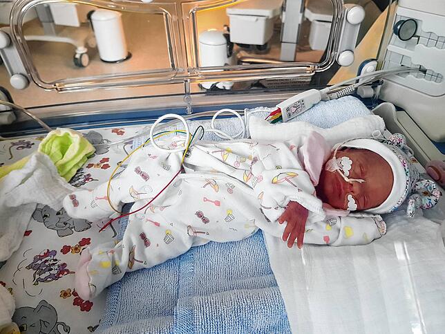 Matilda auf der Neugeborenen-Intensivstation des Schwarzwald-Baar Klinikums.