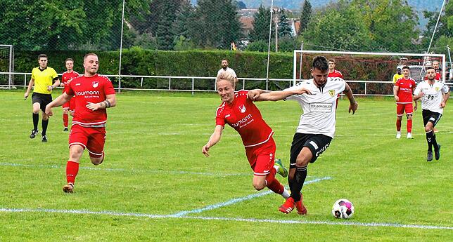 Bild 13: FSV Rheinfelden gibt Zwei-Tore-Führung ab und verliert noch mit 3:4 &ndash; und wir haben Bilder!