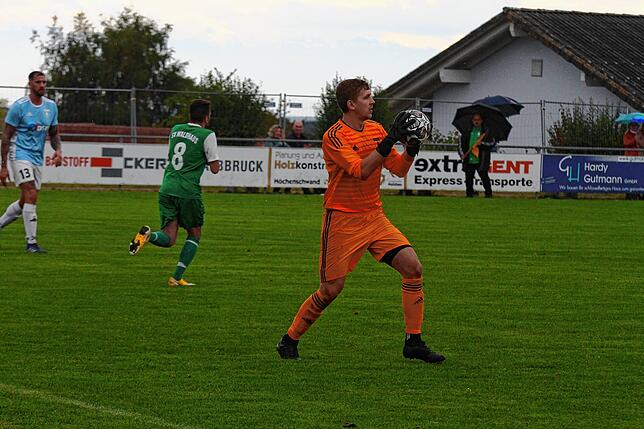 Bild 7: SV Waldhaus bezwingt den SV Obersäckingen mit 4:0 &ndash; und wir haben Bilder!