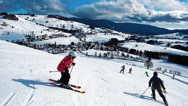 Zwei Skigebiete locken Skifahrer nach Bernau.