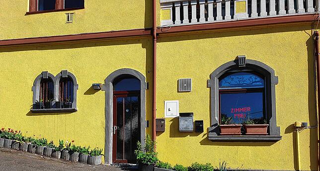 In diesem Gebäude befindet sich die Ferienwohnung, in der sich der SEK-Einsatz am Ostermontag in Konstanz abspielte.