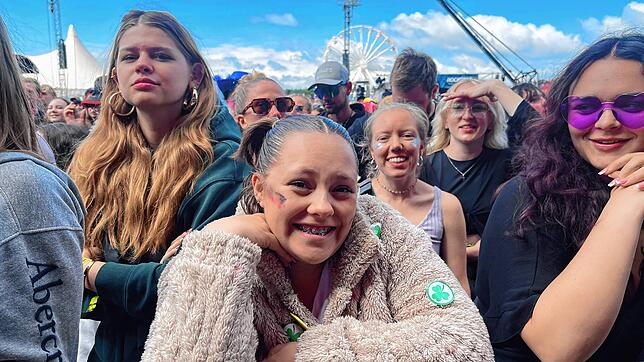 Bild 16: Die besten Bilder vom Auftritt von Tom Odell auf dem Southside 2024