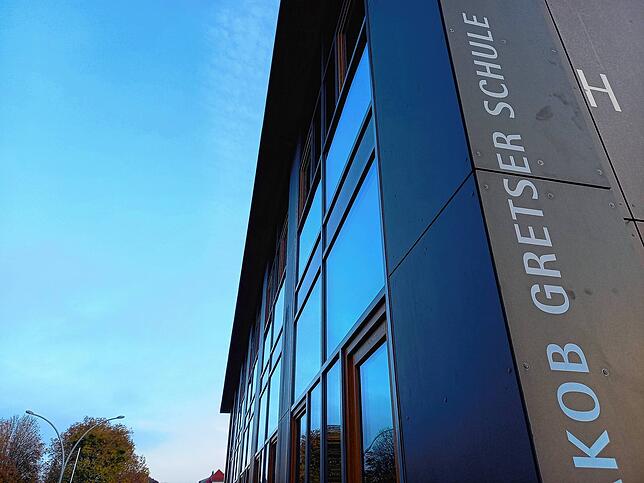 1,2 Millionen Euro muss die Stadt noch in den Abschluss von Sanierung und Umbau der Jakob-Gretser-Schule investieren. Das ist der größte ...