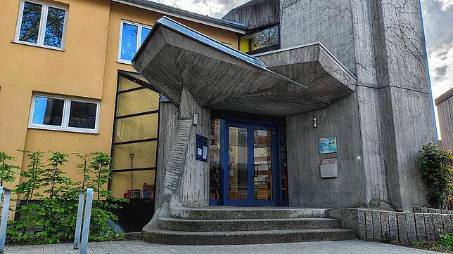 Der evangelische Kindergarten in Radolfzell. Das Dach des Gebäudes muss dringend saniert werden