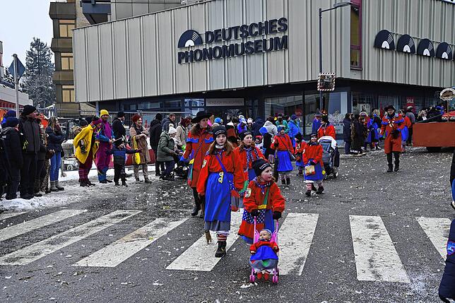 Bild 17: Beste Feierlaune in St. Georgen: Bilder vom Umzug