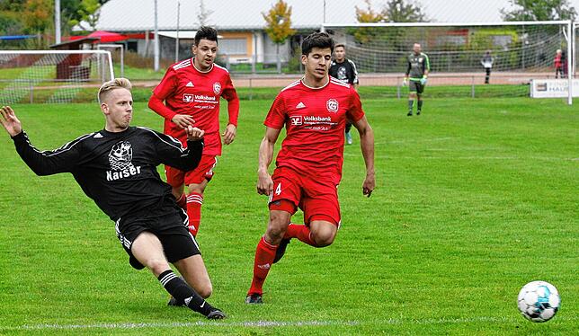 Bild 11: FC Grießen gewinnt bei der Spvgg. Wutöschingen mit 3:2 &ndash; und wir haben die Bilder!
