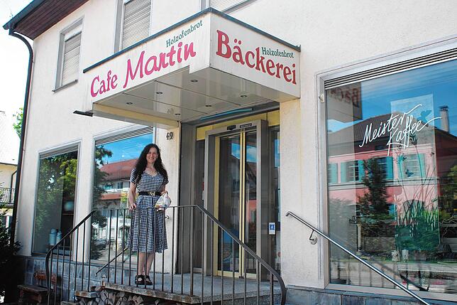 In der Dorfbäckerei holen viele Einheimische ebenso wie Regina Glatt ihre Brötchen „beim Guschtl“ – so hieß der ...