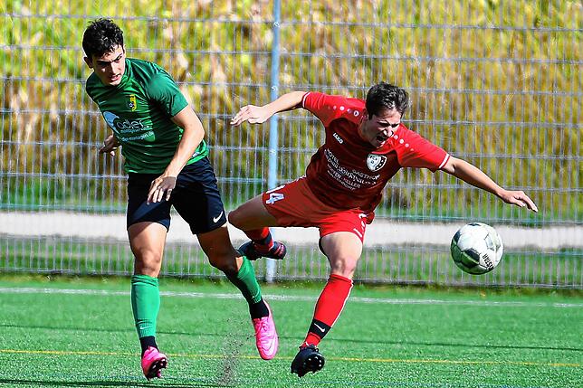 Bild 2: SV Herten setzt sich mit 3:1 gegen den weiter punktlosen FC Schlüchttal durch &ndash; und wir haben die Bilder!
