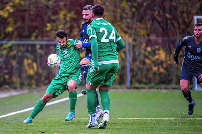 Bild 4: SV Blau-Weiß Murg erreicht ein 2:2 gegen SV Herten &ndash; und wir haben Bilder!