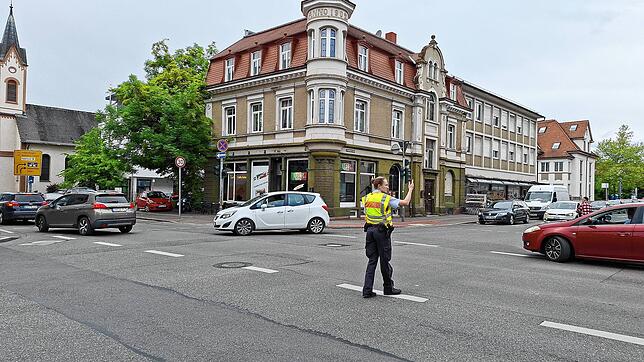 Bild 15: News zu Gasalarm in Singe -  Eingesetzter Stoff steht nun fest