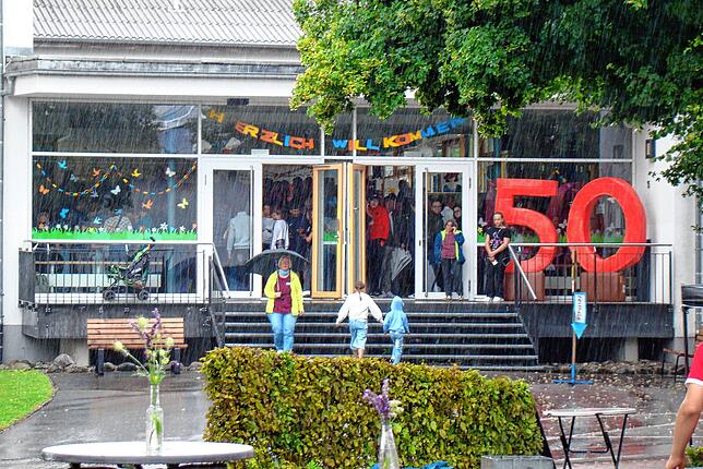 Bild 18: Das Schulfest am GvZ in Meßkirch begeistert mit buntem Programm