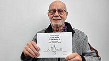 Johann Moser hat ein Buch über die Villinger Fasnet in Mundart geschrieben, die Übersetzung ins Hochdeutsche ist dabei.