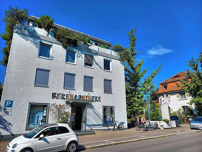 Seit einem halben Jahr verwaist, bald aber wieder belebt: Die Räume der Kinderarztpraxis im Ärztehaus in der Bahnhofstraße. Es gibt eine ...