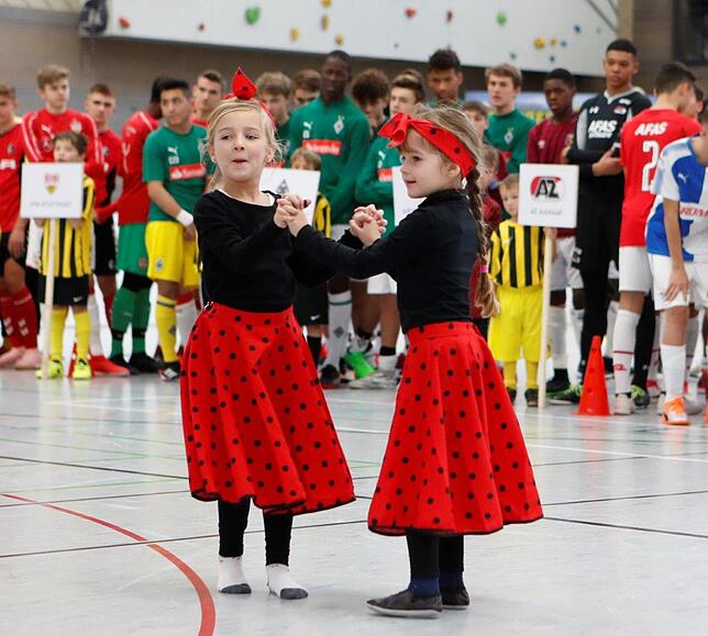 Bild 3: Viel los war beim Internationalen U15 Junioren Fußballturnier! Wir haben die schönsten Bilder