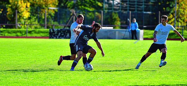 Bild 3: SG FC Wehr/Brennet besiegt den SV Blau-Weiß Murg mit 3:1 &ndash; und wir haben Bilder!