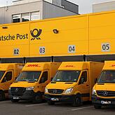 In der Konstanzer DHL-Zustellbasis sind 50 Mitarbeitende aktiv und es werden um die 6.000-7.000 Sendungen pro Tag an Privatkunden geliefert.