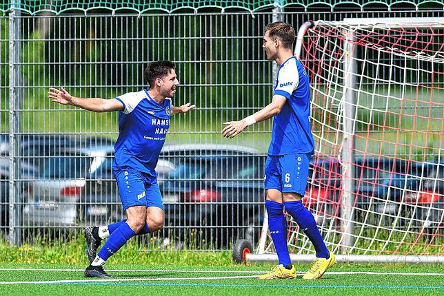 Bild 18: Der FC Radolfzell gewinnt gegen den FC Pfaffenweiler klar mit 5:0 – und wir haben die Fotos!
